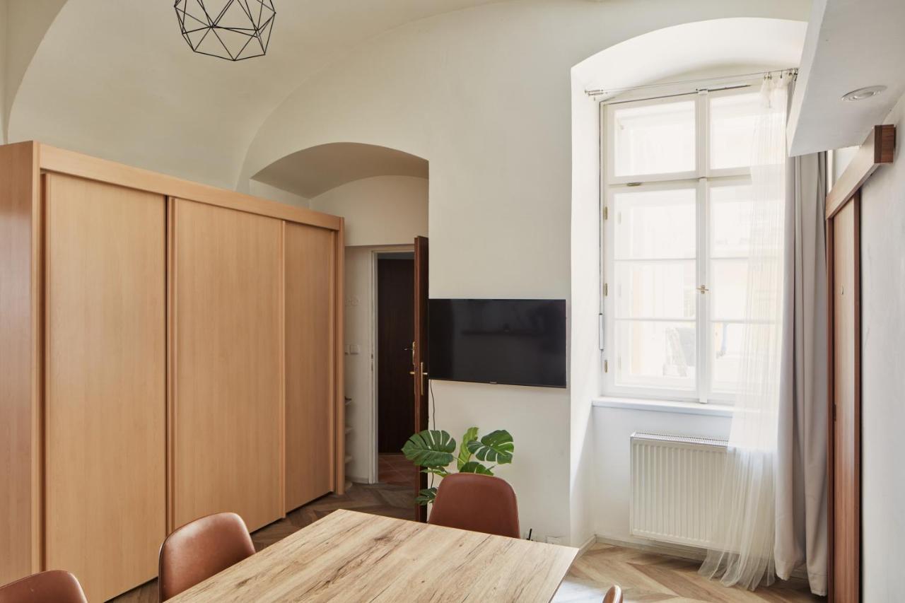 Cozy Flat In New Town By Prague Days Apartment Exterior photo